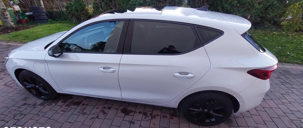 Seat Leon cena 106000 przebieg: 21000, rok produkcji 2020 z Grudziądz małe 191